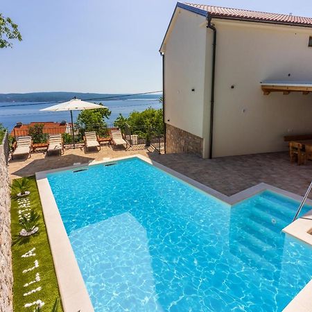Villa Antani With Heated Pool, Sauna & Jacuzzi Crikvenica Luaran gambar