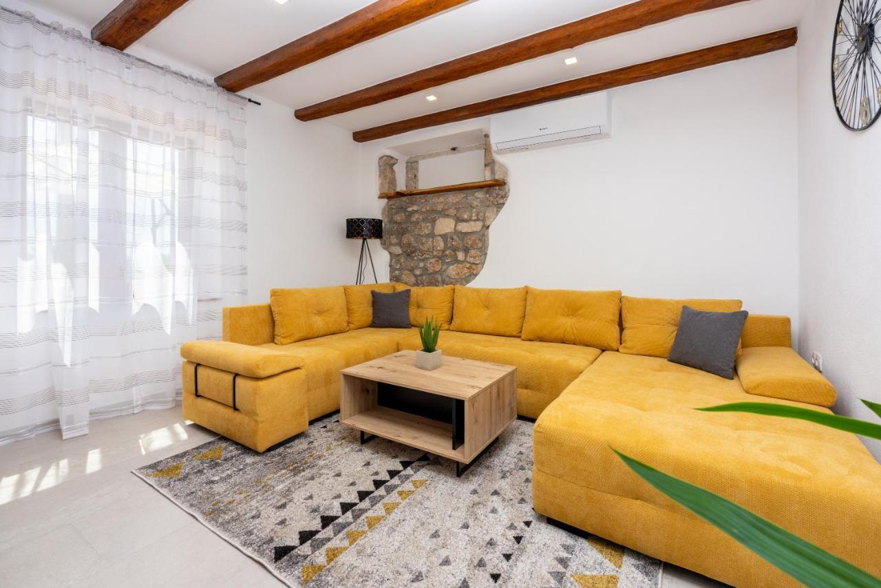 Villa Antani With Heated Pool, Sauna & Jacuzzi Crikvenica Luaran gambar