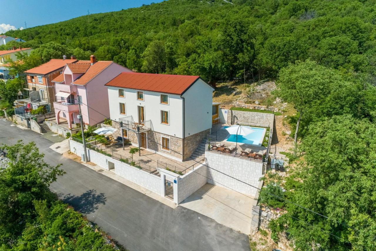 Villa Antani With Heated Pool, Sauna & Jacuzzi Crikvenica Luaran gambar